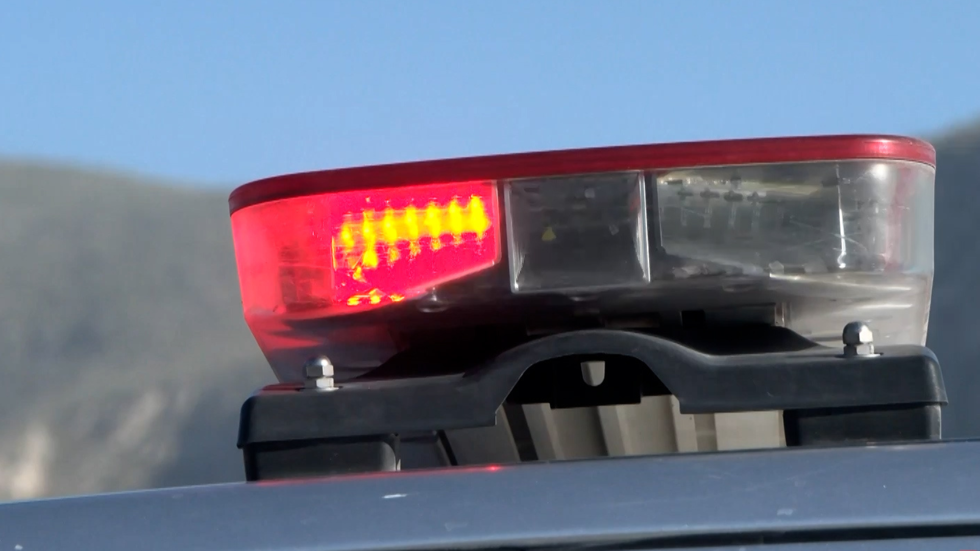 Madre y su Hija de 4 Años son Abandonadas en Carretera Torreón-San Pedro